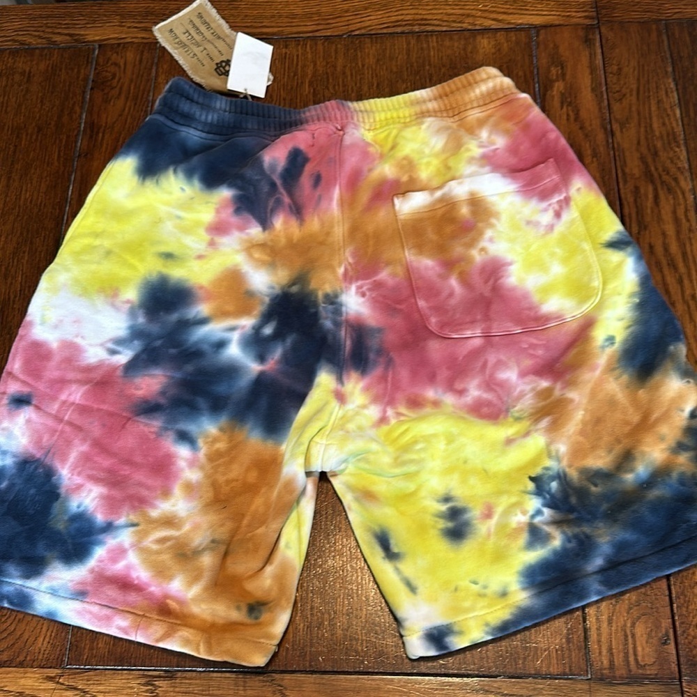 NWT Strivers Row tie-dye 7 inch drawstring shorts size S - Picture 5 of 10